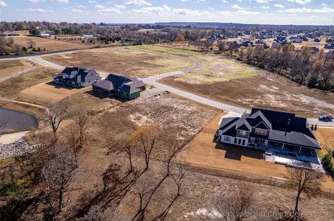 8812 Elgin St, Broken Arrow, OK 74014 photo 12