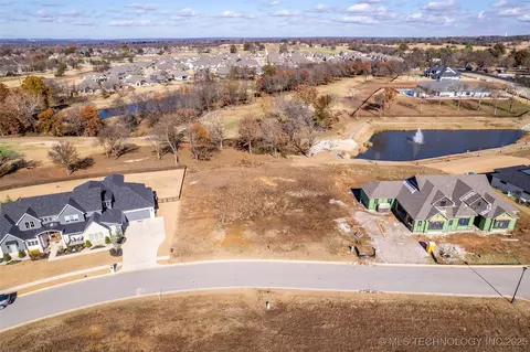 8812 Elgin St, Broken Arrow, OK 74014 photo 9