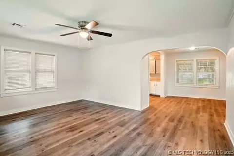 1435 E Oak St, Cushing, OK 74023 photo 7