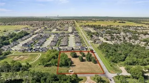 141 St Ave SE, Bixby, OK 74008