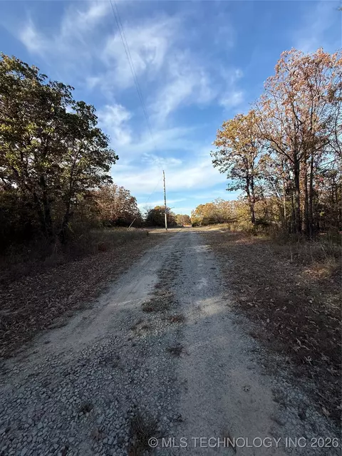 Fig Road, Henryetta, OK 74437 photo 7