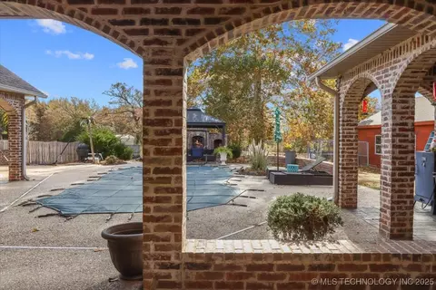 Exterior - 555 White Chimney, Stuart, OK 74570 photo 9 of 15