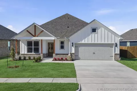 16272 S 90 Ave E, Bixby, OK 74008