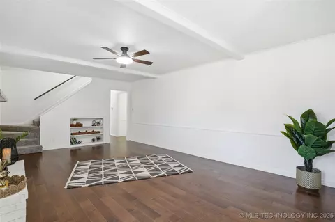 Living - 9615 E 27th St, Tulsa, OK 74129 photo 3 of 6