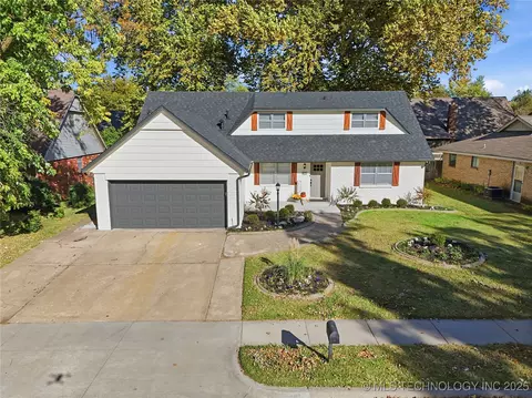 9615 E 27th St, Tulsa, OK 74129