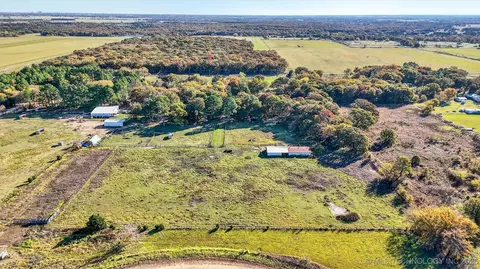 153 Hitching Post Ln, Cartwright, OK 74731 photo 16