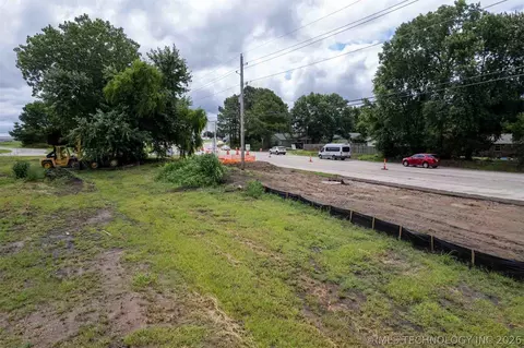 3000 E Houston St, Broken Arrow, OK 74014 photo 18