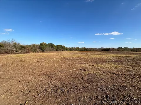 S Lone Oak Road, Durant, OK 74701