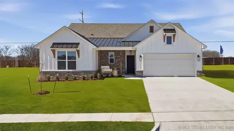 4932 N Walnut Ave, Broken Arrow, OK 74014