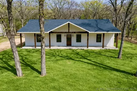12443 Longboard Loop, Kingston, OK 73439