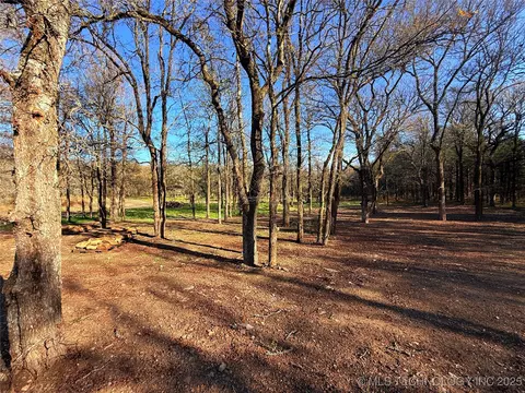 Hickory, Cookson, OK 74427 photo 8