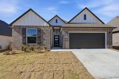 1218 N Elder Ave, Broken Arrow, OK 74012