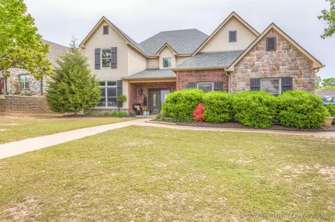 461 Cross Timbers Blvd, Sapulpa, OK 74066