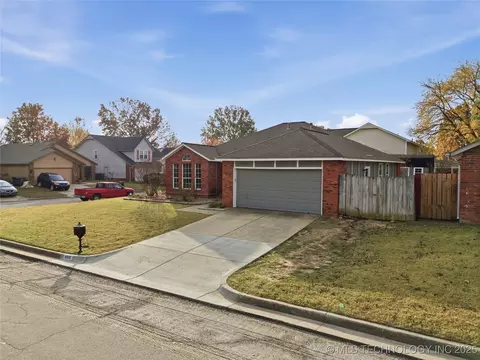 8926 E 86th St, Tulsa, OK 74133 photo 2