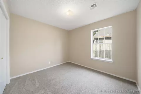 8926 E 86th St, Tulsa, OK 74133 photo 18