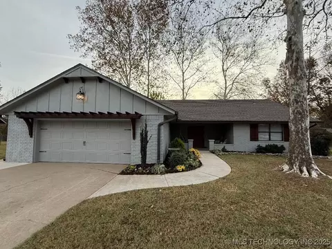 1908 N Chambers Ter, Claremore, OK 74017