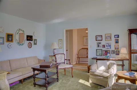 7261 E 57th St, Tulsa, OK 74145 photo 7