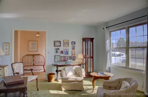 7261 E 57th St, Tulsa, OK 74145 photo 6