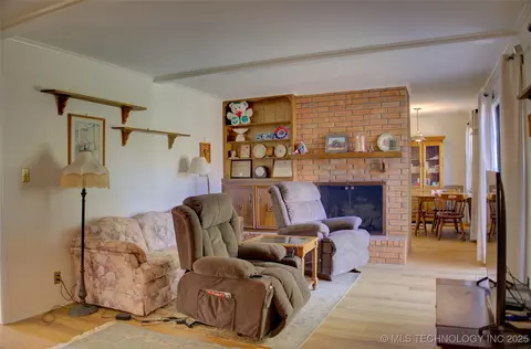7261 E 57th St, Tulsa, OK 74145 photo 11