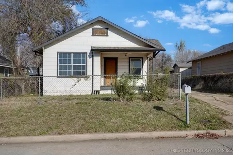 2229 E Oklahoma St, Tulsa, OK 74110