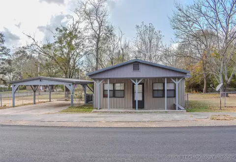406 SE I St, Antlers, OK 74523