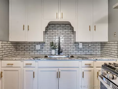 2532 E 4th St, Tulsa, OK 74104 photo 10