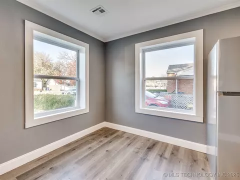 2532 E 4th St, Tulsa, OK 74104 photo 8