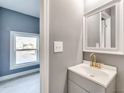 2532 E 4th St, Tulsa, OK 74104 photo 23
