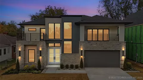 227 E 35th Pl S, Tulsa, OK 74105