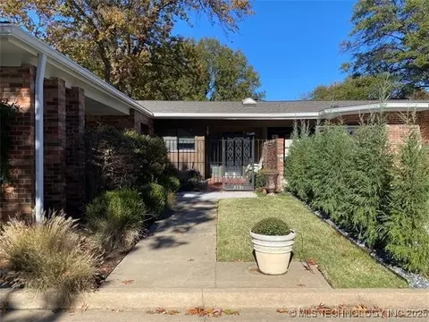 2131 E 60th Street H4, Tulsa, OK 74105 photo 2
