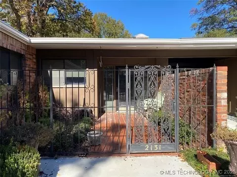 2131 E 60th Street H4, Tulsa, OK 74105 photo 3