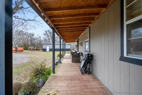 30308 E 676 Rd, Wagoner, OK 74467 photo 2
