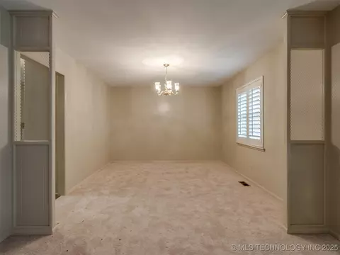 1808 E 58th St, Tulsa, OK 74105 photo 7