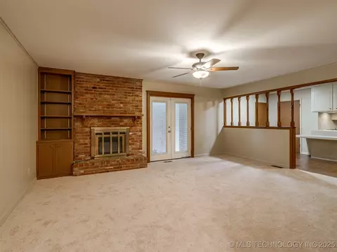 1808 E 58th St, Tulsa, OK 74105 photo 11