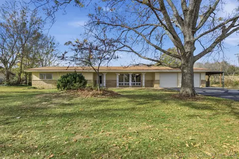 2600 S Hickory St, Sapulpa, OK 74066