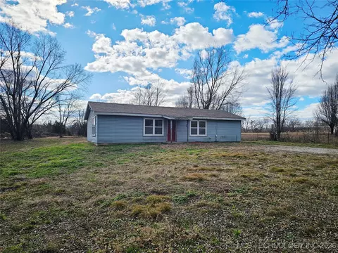 16254 E 410 Rd, Claremore, OK 74017