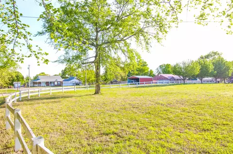 34 1145 Rd, Eufaula, OK 74432 photo 3