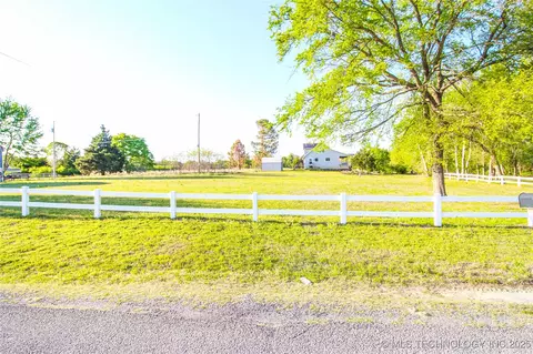 34 1145 Rd, Eufaula, OK 74432 photo 2