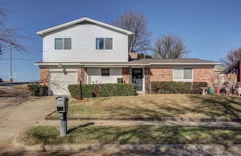 16605 E Admiral Blvd, Tulsa, OK 74116