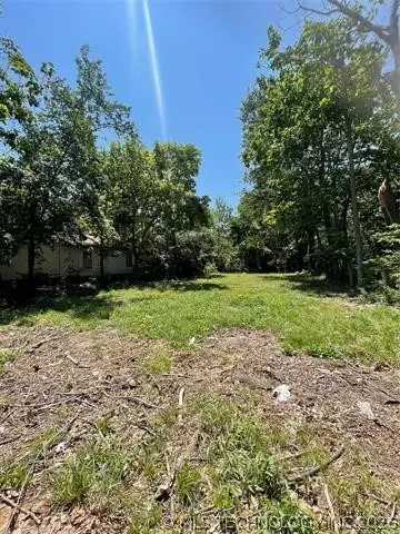 142 S 34th West Ave, Tulsa, OK 74127