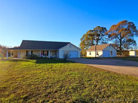 80 N 4160 Rd, Antlers, OK 74523