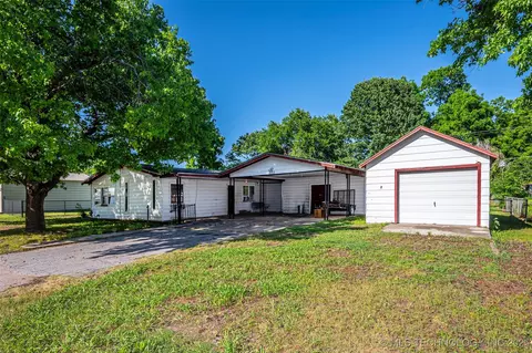 702 S 5th, Davis, OK 73030 photo 4