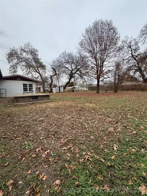 702 S 5th, Davis, OK 73030 photo 24