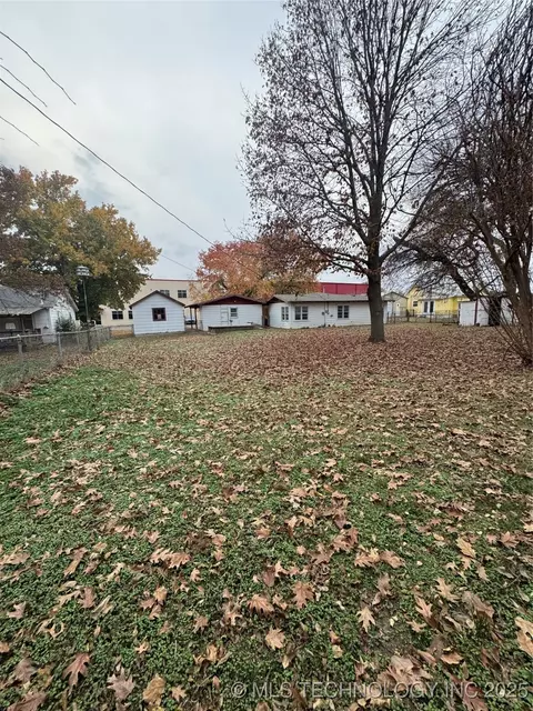 702 S 5th, Davis, OK 73030 photo 25