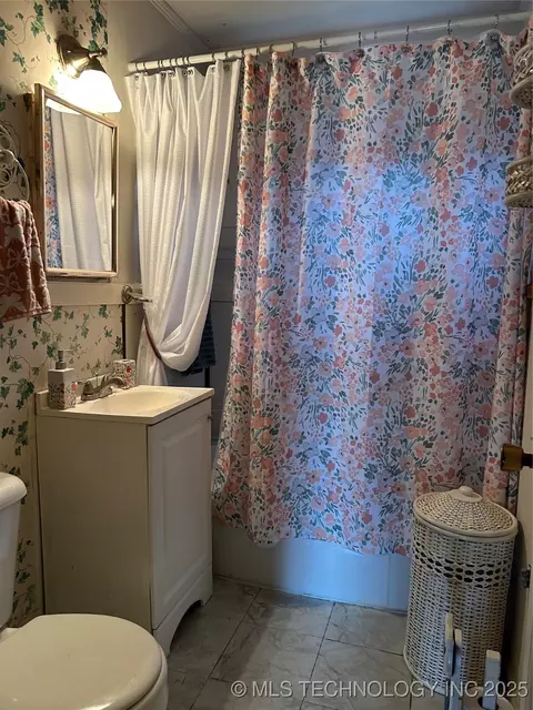 Bath - 247 E 28th Street North N, Tulsa, OK 74114 photo 1 of 1
