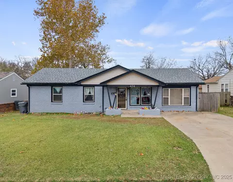 434 Locust St NW, Ardmore, OK 73401