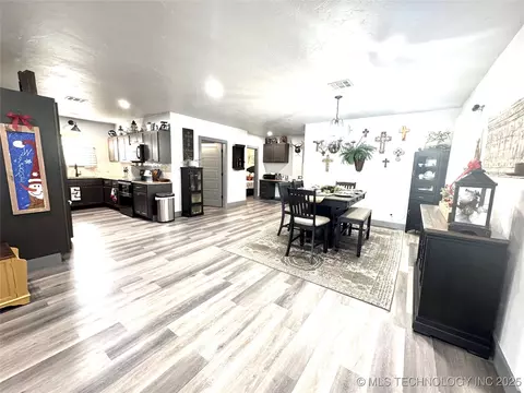 421298 E 1168 Rd, Eufaula, OK 74432 photo 5