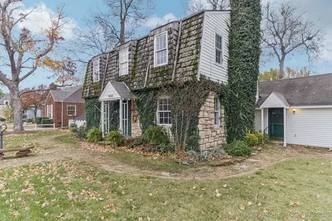 1404 E 35th St, Tulsa, OK 74105 photo 2