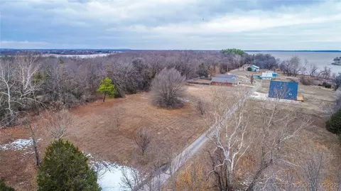 17 Quail Dr, Eufaula, OK 74432 photo 4