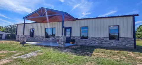 64 Reagan Dr, Eufaula, OK 74432